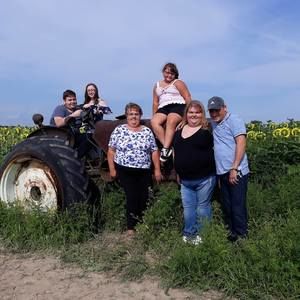 Meet your Posher, Debbie